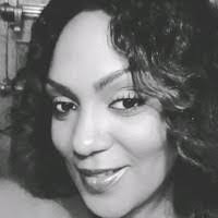 Stacy Connell's Instagram, Twitter & Facebook