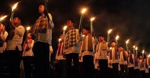 Sebelum sampai di kepulauan nusantara, mereka telah berhenti di berbagai tempat dan menetap dalam jangka waktu yang lama, bahkan mungkin hingga beberapa. 10 Contoh Tradisi Islam Di Nusantara Budaya Bacaan Madani Bacaan Islami Dan Bacaan Masyarakat Madani