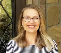 Cindy Platt's Instagram, Twitter & Facebook