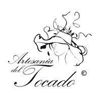 Plumas, perlas y diamantes de imitación pegan a un pedazo de hacer cartón forrado de tela un cintillo de facinator encantador. Artesania Del Tocado Artesaniadeltoc Perfil Pinterest