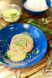 Saumon A La Sauce Bearnaise Maison Recette En 2020 Sauce Bearnaise Bearnaise Saumon