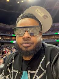 THAT BOY BAD @getupespn Lamar Jackson @new_era8 18-23/ 204 yds/ 4 TD's  @ravens Ryan Rollins @_moneyballry 32 pts/ 8 assists as the Milwaukee Bucks  beat Warriors without GIANNIS @bucks (P) Trey Yesavage @