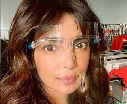 Search results for priyanka chopra. Covid 19 Priyanka Chopra Displays To World How Shooting Movies Has Changed Now With Latest Instagram Image Indiablooms First Portal On Digital News Management