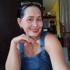 Filipina married to a Foreigner