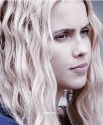 Rebekah Powers's Instagram, Twitter & Facebook