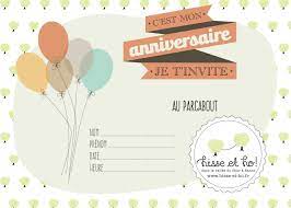 Carte pour souhaiter joyeux anniversaire à imprimer, avec des photos de gâteaux d'anniversaire, des chats, des chiens, des motifs de cœurs des ours en peluche…toutes les cartes sont gratuites et à imprimer chez soi. Ii Carte Invitation Anniversaire A Imprimer Gratuite 650 464 Carte Invit Carte Invitation Anniversaire Carte Invitation Carte Invitation Anniversaire Fille