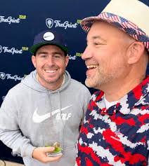 Brandon Hamburg's Instagram, Twitter & Facebook