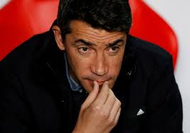 Benfica coach Lage offers resignation, says club president