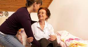 Die möglichkeiten zur pflege von angehörigen zu hause im überblick. Mehr Menschen Pflegen Angehorige Zu Hause