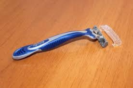 Dermatologists explain the pros and cons of disposable, cartridge, straight, safety, and electric razors, including the closeness of the shave, the risk of injury, the cost, and the wastefulness. How To Shave Your Pubic Hair 5 Easy Steps Male Groomings