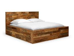 Haben sie die montageoption gebucht, bauen wir das bett gleich vor ort auf und nehmen sogar die verpackung wieder mit. Holzbett Mayari Bett Holz Massiv Bett Echtholz Mobel