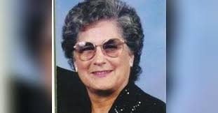 Doris Wren's Instagram, Twitter & Facebook