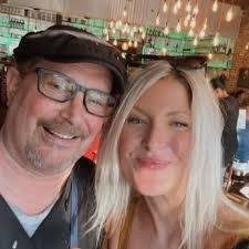 Sherry Dow's Instagram, Twitter & Facebook