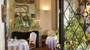 Bewertung des guide michelin, bewertung der community, art der küche, öffnungszeiten, preisniveau … ein restaurant des guide michelin suchen. Chateau De Noizay Noizay Loire Valley France Andre Marek