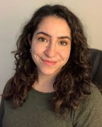 Michelle Falcon's Instagram, Twitter & Facebook