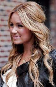 Fashionable Half Up Half Down Hairstyles Hair Tutorials For Women Pretty Designs Hair Styles Long Hair Styles Curly Hair Styles