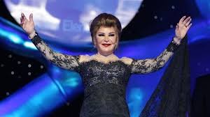 كشفت الفنانة المصرية، صفية العمري، في أول ظهر لها بعد غياب طويل، عن شائعة طاردتها لفترات طويلة ودمّرت حياتها، مشيرة إلى إصابتها بالعصب السابع وظلت لفترات طويلة. Ù…Ù† Ù…ØªØ±Ø¬Ù…Ø© Ø¥Ù„Ù‰ Ù…Ù…Ø«Ù„Ø© ØµÙÙŠØ© Ø§Ù„Ø¹Ù…Ø±ÙŠ Ø§Ù„ØªÙŠ Ø¥Ø¹ØªØ°Ø±Øª Ø¹Ù† Ù‡Ø°Ø§ Ø§Ù„Ù…Ù†ØµØ¨ Ù…Ù† Ø£Ø¬Ù„ Ù„Ø¨Ù†Ø§Ù† Aghani Aghani
