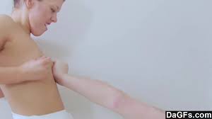 Jenna Elfman Nude Porn Videos | xHamster