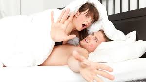 لماذا يخون الرجل شريكته مع أخرى أقل منها جمالا منوعات نافذة dw عربية على حياة المشاهير والأحداث الطريفة dw 30 01 2016