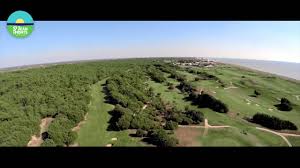 Trouvez votre location de vacances idéale parmi un large choix allant de nos 940 location maison de vacances à nos 644 magnifiques location appartement de vacances et offrez vous un séjour. Saint Jean De Monts Golf The Loire Book Golf Holidays Breaks