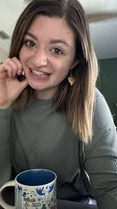 Ella Whitley's Instagram, Twitter & Facebook