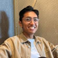 Carlo Pasco's Instagram, Twitter & Facebook