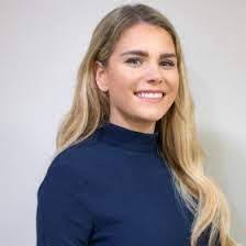 Faye Newman's Instagram, Twitter & Facebook