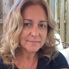 Jodie Foster becomes first openly queer woman to win the Golden Globe for  Best Actress in a Limited Series for True Detective: Night Country.