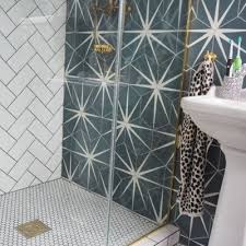 Fayans Doseme Metrekare Fiyatlari Ve Uygulama Ornekleri Iscilik Malzeme Evde Mimar Dosemeler Banyo Ic Dekorasyonu Evler