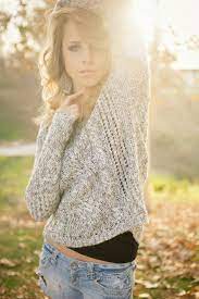 Ideas And Inspiration For Photoshoots Involving Females In Rural Settings Photography Poses Women Outdoor Fashion Photography Female Photoshoot