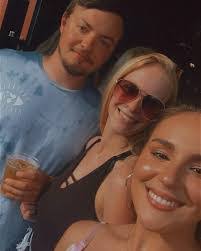 Alexis Spry's Instagram, Twitter & Facebook