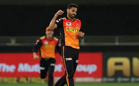 Srh is one of the two teams. Ipl 2020 3 Players Who Can Replace Bhuvneshwar Kumar At Srh