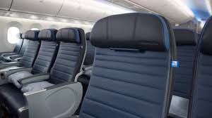 Earlier today united airlines announced new and improved transcontinental premium service. Airline Review United Economy Plus B787 9 Dreamliner Melbourne To Lax