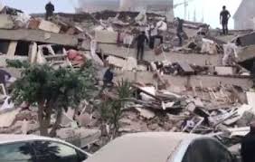 Deprem başta i̇zmir olmak üzere çevredeki illerde de hissedildi. Deprem Izmir I Vurdu Binalar Boyle Coktu Tr724