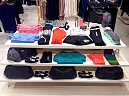 My Active Wear Table Forever 21 Clothing Store Design Visual Merchandising Fashion Merchandising