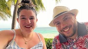 Casey Sussman's Instagram, Twitter & Facebook