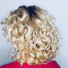 In fact, there are countless hairstyles for curly girls that are great for work, play, and beyond. 32 Best Shoulder Length Curly Hair Cuts Styles In 2021