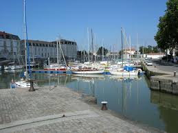 Bassin La Perouse Port De Plaisance De Rochefort Fleuve Perouse Kayak