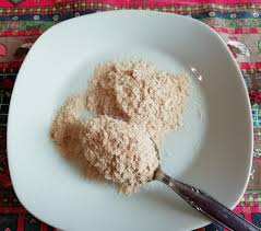 Il lievito alimentare in scaglie possiede proprietà nutrizionali e caratteristiche che lo rendono un eccellente integratore naturale il lievito alimentare in scaglie, degno sostituto di sale e condimenti grassi o animali, possiede le seguenti proprietà e benefici I Benefici Del Lievito Nutrizionale Melanzane Al Cioccolato