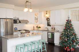 I have been pinning fantastic kitchen ideas to my christmas pinterest boards recently and these are some that i love or have tried in the past. 25 Christmas Kitchen Decor Ideas How To Decorate Your Kitchen For Christmas