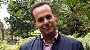 Exclusiva! “Mi papá está bien, continúa en tratamiento”: asegura Sarita  sobre José José