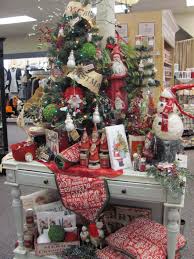Traditional Tree Display Watertown Hometown Pharmacy Christmas Store Displays Christmas Shop Displays Christmas Tree Store