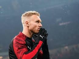 Player of @acmilan ⚫️ and captain of denmark, @herrelandsholdet twitter: Simon Kjaer Simon Thorup Kjaer Milan