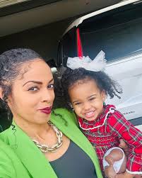 Ebony Bradley-Boyd (@ebonyboydsings) • Instagram photos and videos