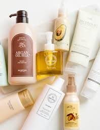 Korean hair often involves experimenting with trendy hair colors. The Korean Hair Routine For Curly Hair