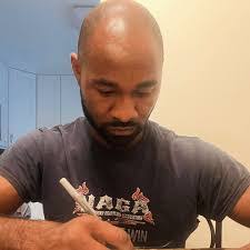 Lucas Larue's Instagram, Twitter & Facebook