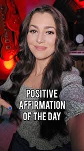 Jessica Walburn's Instagram, Twitter & Facebook