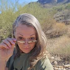 🧠 💯 More 🏒 News at > www.hookedonhockey.com