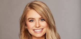 Spoilers For The Bachelor Episode 4 Demi Burnett Monopolizes Colton Underwood Rattles Group Date La Colton Underwood Dating Women Bachelorette Contestants