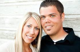 Today is an extra-special day because our family is celebrating two very  important birthdays.🥳🥳 Melisa was our first daughter-in-law to join the  family, and the first to make me a grandpa. I'll